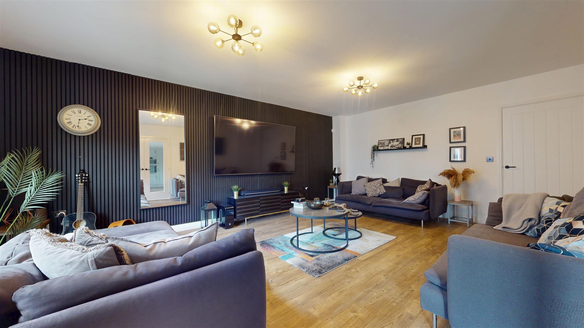 5 bed property in Missenden Street, Milton Keynes